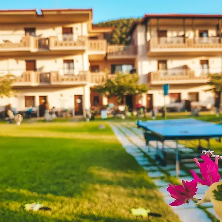 Апартаменты Aroma Studios And Вурвуру