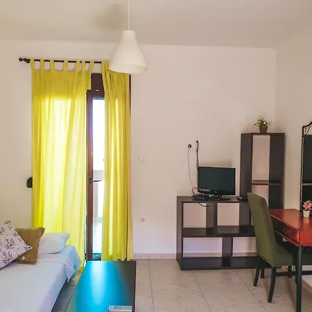 Aroma Studios And Вурвуру