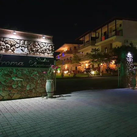 Апартаменты Aroma Studios And