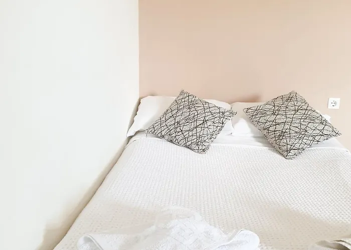 Aroma And فوروفورو