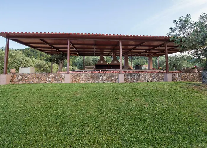 Aroma And فوروفورو