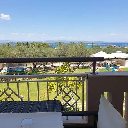 Aroma And * Vourvourou