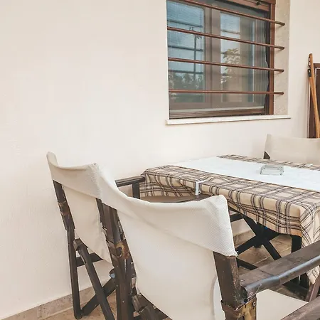 Aroma And Vourvourou